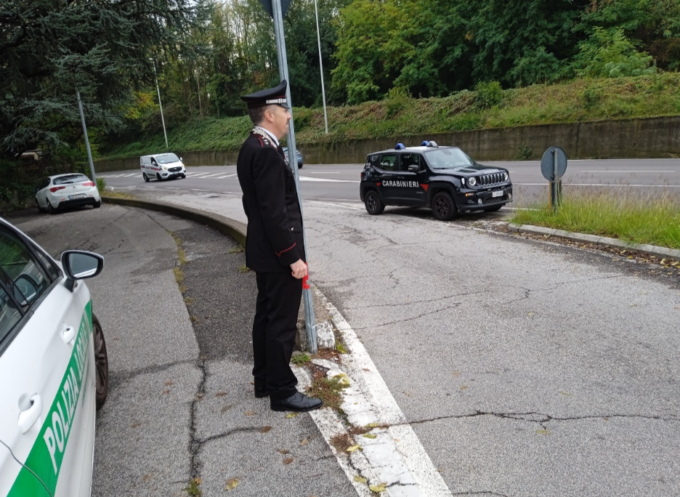 Fermato dai Carabinieri rifiuta il test antidroga: in macchina aveva anche della cocaina
