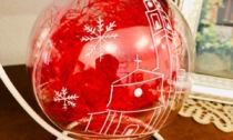 Arrivano le palle di Natale della parrocchia di Carimate: una decorazione creativa all'anno
