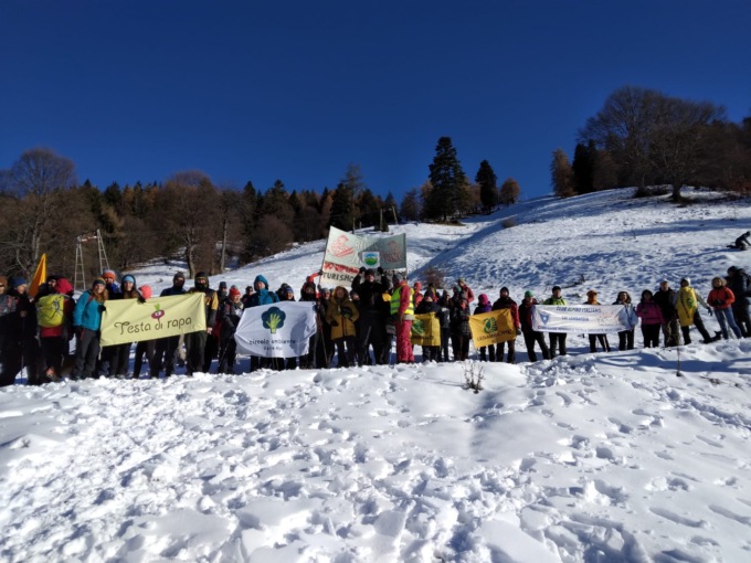 Salviamo il monte San Primo: incontro a Erba 