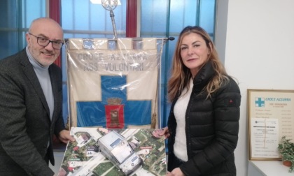 "Progetti del Cuore": la Croce Azzurra di Como riceve un nuovo mezzo di trasporto