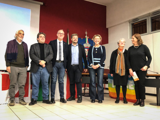 Elezioni Lombardia 2023: Majorino incontra i cittadini e sprona al cambiamento