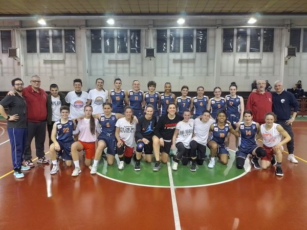 Basket femminile: fari puntati stasera sul big match Gallarate-Nonna Papera Mariano