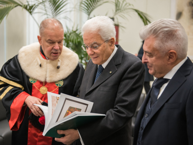 Insubria: venerdì 3 febbraio la presentazione del volume donato da Mattarella