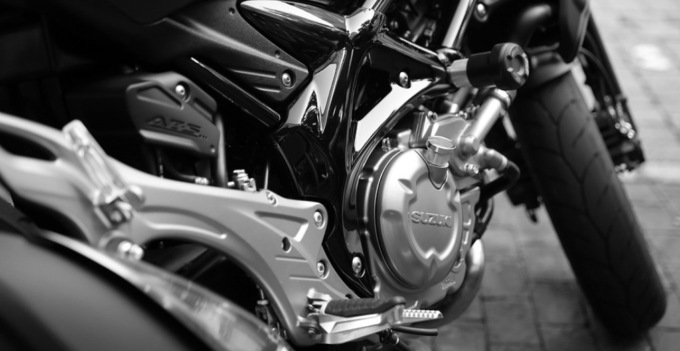 Terminale di scarico Suzuki sportivo, i vantaggi per la moto