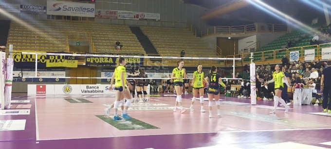 Albese Volley anticipo amaro per la Tecnoteam che alza bandiera bianca a Montichiari