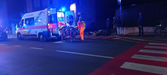 Grave incidente a Cabiate: schianto tra auto e moto