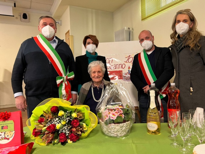 Nonna Angioletta compie 103 anni