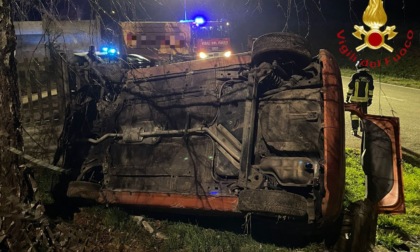 Ribaltamento a Bregnano SIRENE DI NOTTE