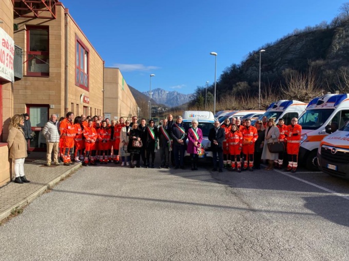Il grande cuore degli imprenditori: donato nuovo mezzo alla Sos di Canzo