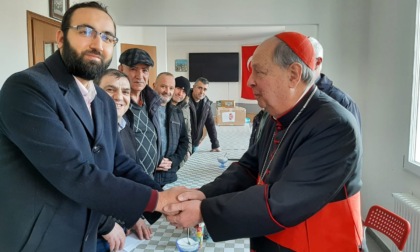 Terremoto in Anatolia, il cardinale Cantoni visita la comunità turca di Como