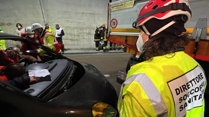 Sirene nella galleria Monte Quarcino, ma era un’esercitazione di Vigili del fuoco e soccorritori