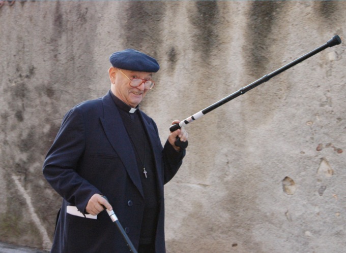 Addio a padre Dutto: Eupilio perde un pezzo della sua storia