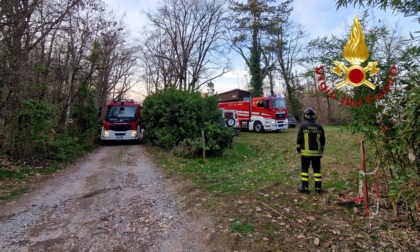 Incendio boschivo a Cabiate