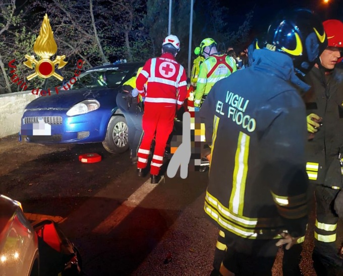 Incidente a Brienno: tre feriti SIRENE DI NOTTE