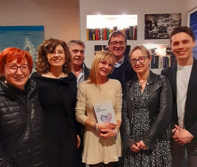 Presentato il libro “Cuori di cristallo”