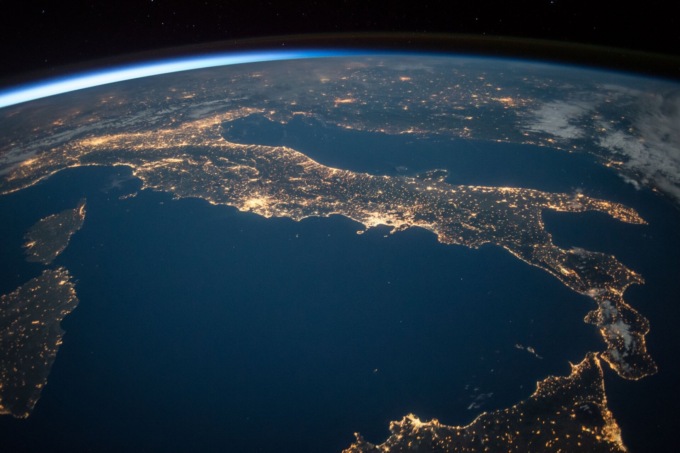 Earth Hour: anche la Provincia di Como spegnerà le luci di Villa Saporiti e Villa Gallia