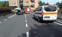 Incidente a Erba: frontale tra auto e pulmino