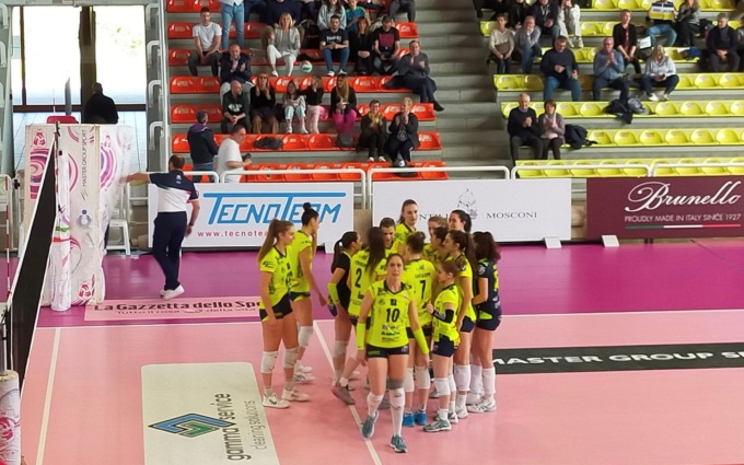 Albese Volley: la Tecnoteam si “beve” il Marsala e  vede più vicina la salvezza