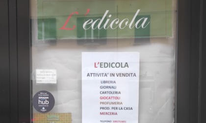 L'edicola chiude ma il titolare rilancia: "Locali gratis per un anno a chi subentrerà"