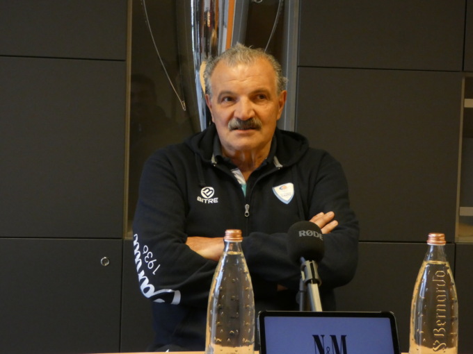 Cantù domani sera ospita Cento e vuole la rivincita. Sacchetti: “La chiave della partita sarà la difesa”