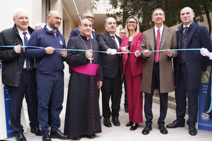 Vittore De Carli inaugura “Casa Fabrizio Frizzi” a Milano