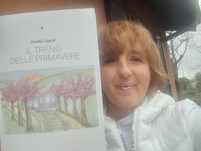 Il volontariato e le sue emozioni si raccontano nel primo libro dell’albavillese Orietta Cigardi