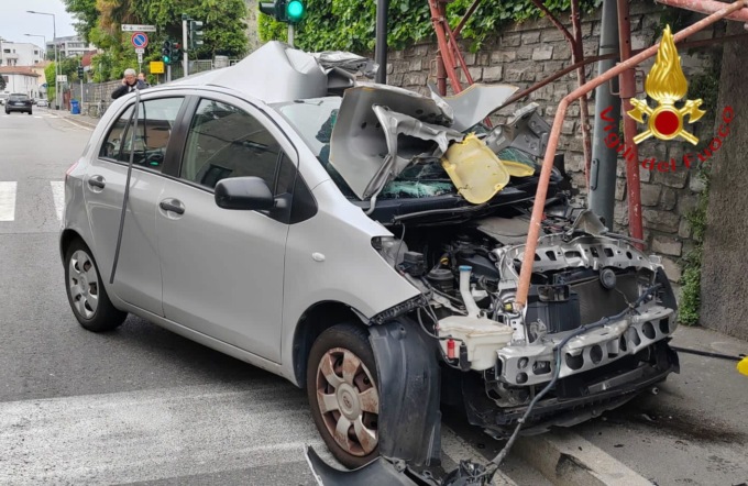 Tremendo incidente a Como