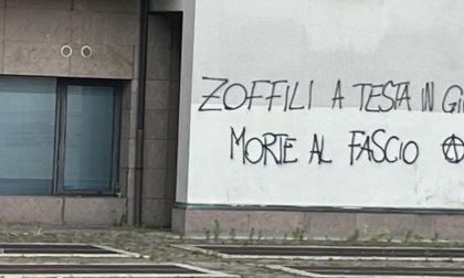 Scritte anarchiche a Erba: c'è anche una minaccia di morte al deputato Zoffili