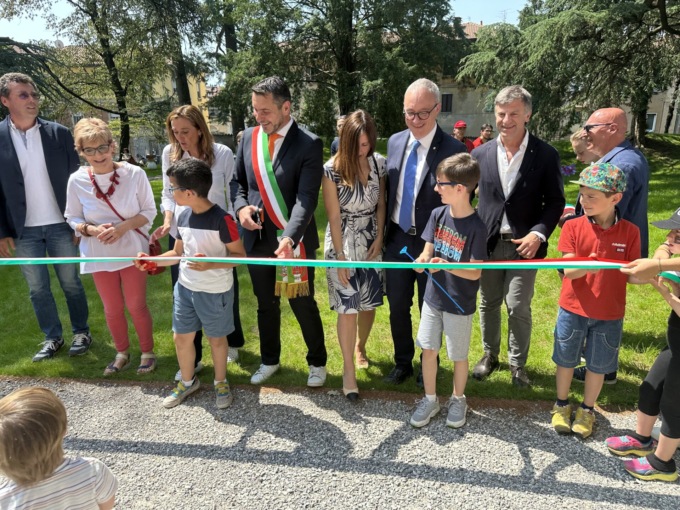 Inaugurazione partecipatissima: che bello il parco di Villa Camilla