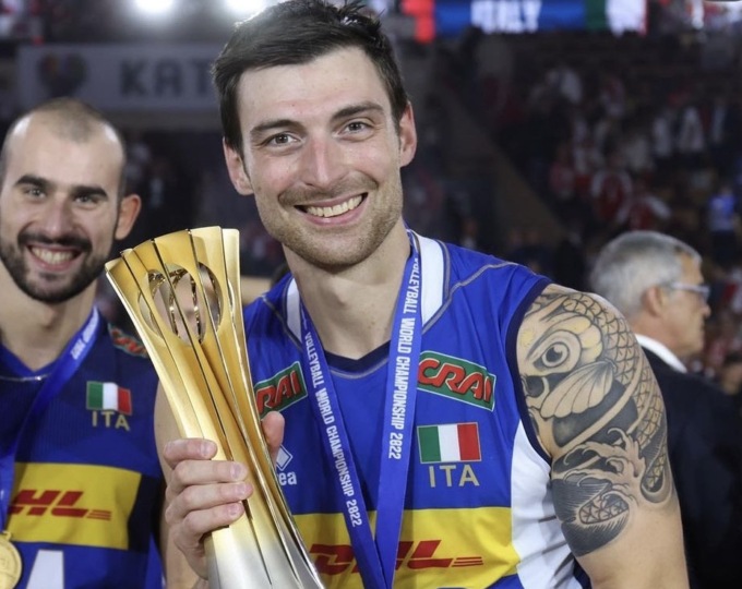 Cittadinanza onoraria per il campione Simone Anzani