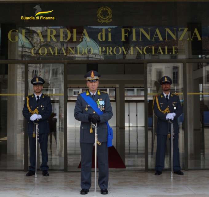 Guardia di Finanza: il Reparto Operativo Aeronavale di Como ha un nuovo comandante