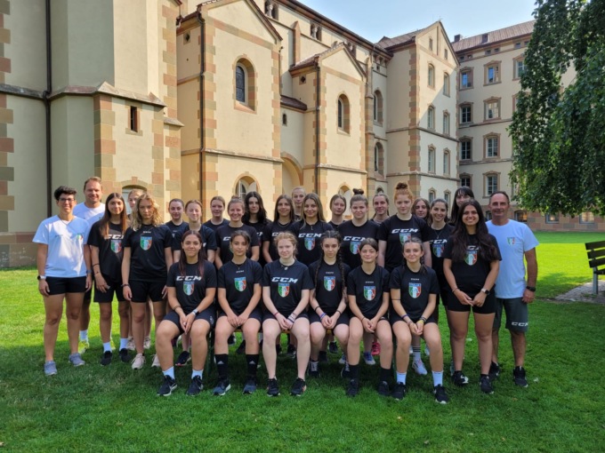 Hockey Como: tre giovani stelline lariane in azzurro a Bressanone