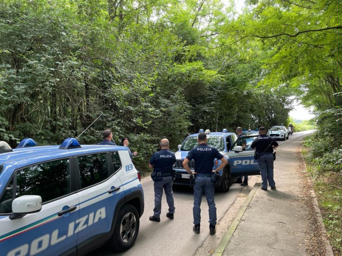 Contrasto allo spaccio: continuano i controlli al parco Pineta