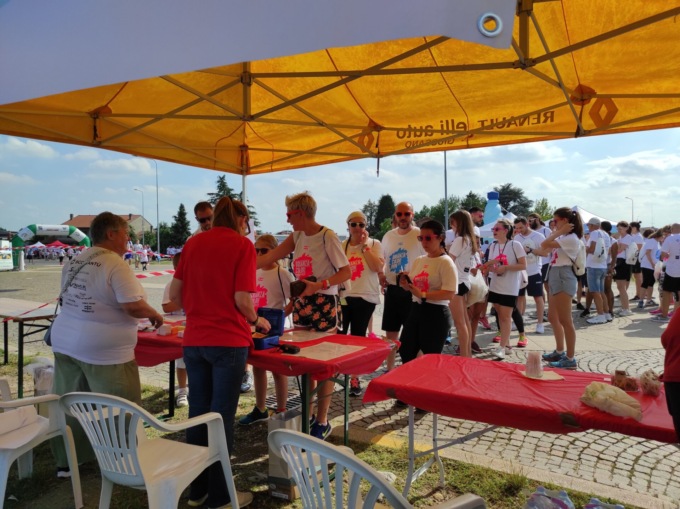 Brianza Color Run: Mariano travolta da un’ondata di colori