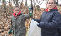 Gli alunni danno la caccia ai rifiuti