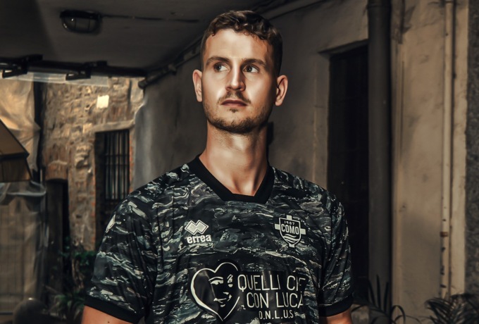 Como 1907, ecco altri due colpi dal mercato: ufficializzati Oliver Abildgaard e Marlon Mustapha