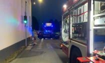 Incendio appartamento a Fenegrò: mobilitazione di Vigili del fuoco