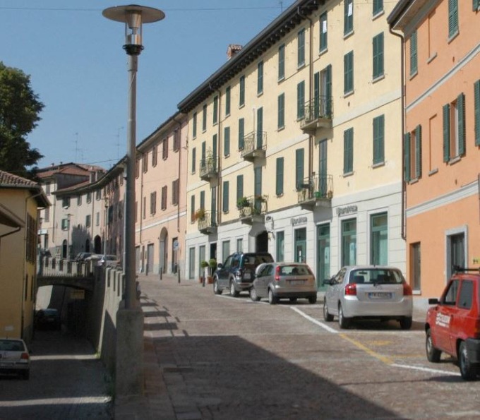 Farmacista ferita: l’aggressione è avvolta nel mistero