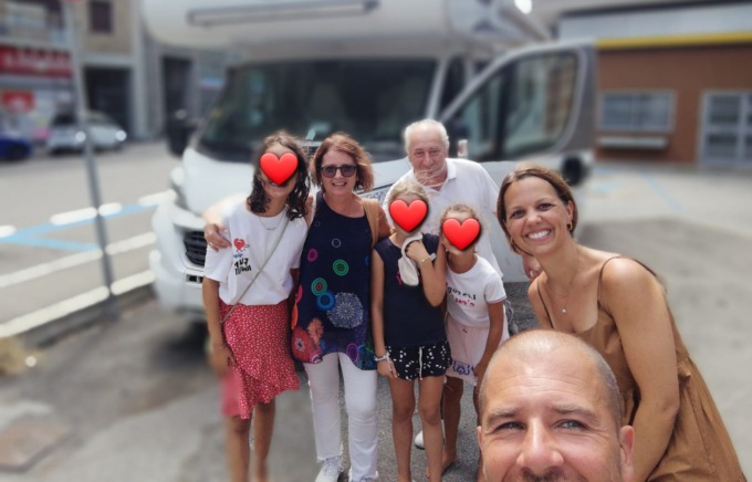 Ritrovato il camper rubato a una famiglia in vacanza sul lago di Como