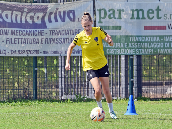Como Women nel centrocampo lariano arriva la slovacca Dominika Škorvánková 