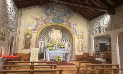 Sagra dell'Assunta nella cornice di Chiesa Alta a Drezzo