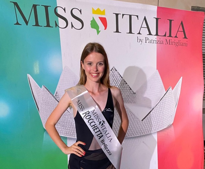 Miss Arcene: canturina passa alle finali regionali
