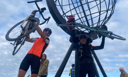 Christian e Ivan in cima al mondo, i ciclisti conquistano Capo Nord