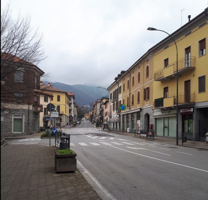 Lavori sulle strade di Erba: ecco tutti i divieti di sosta dal 16 al 19 agosto