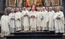 Due sacerdoti del Comasco celebrano 50 anni dall'ordinazione con il cardinale Cantoni