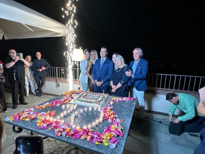 Dieci anni festeggiati con ospiti e vip alla Tenuta de l’Annunziata