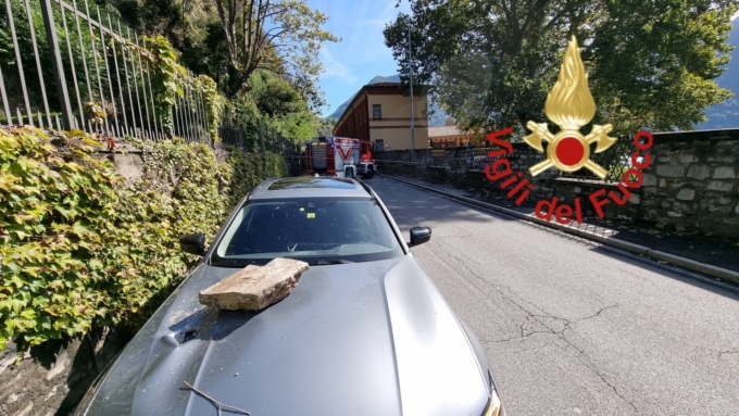 Caduta massi a Cernobbio: l’intervento dei Vigili del Fuoco