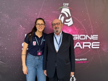 Albese Volley Veneriano e pres Crimella alla preestazione di A2