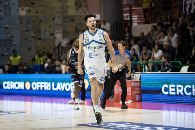 Cantù verso lo scontro con Latina. Cagnardi: “Siamo in emergenza. Dovremo essere pronti a una battaglia sportiva”