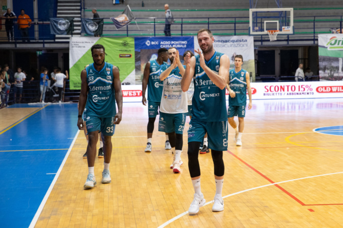 Cantù schianta Latina in tre quarti e recupera energie. Cagnardi: “Vittoria importante. La squadra si è espressa bene”